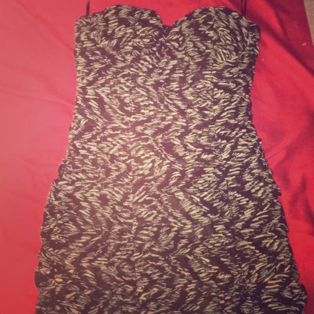 Black&White strapless short party dress